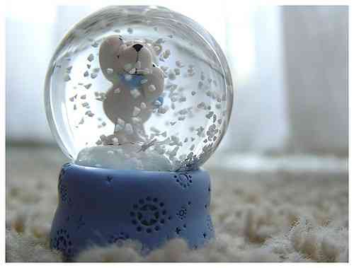 ¡Mira como nieva! Decorativas bolas de nieve 3