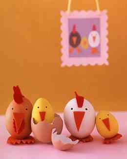 VKTY 12 pequeños pollitos de Pascua amarillos pequeños de felpilla de Pascua para decoración de capó de huevos de Pascua 