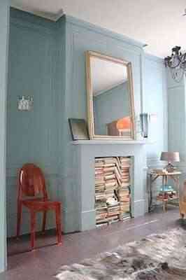 david_coote_books_in_mantel_rect540 david_coote_books_in_mantel_rect540