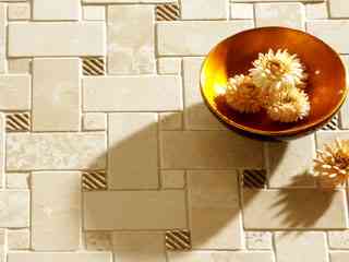 Azulejos con incrustaciones en bronce 2 azulejos