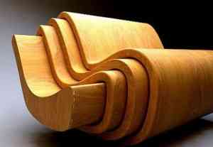 El espíritu matrioska en un sillón 2