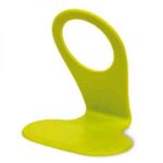 Un soporte para cargar el teléfono 3 Un soporte para cargar el teléfono 3