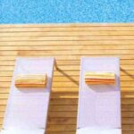 Tarima de madera para piscina