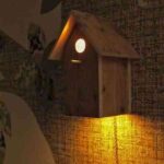 Casita de pájaros que ilumina en el interior 1 Casita de pájaros que ilumina en el interior 2