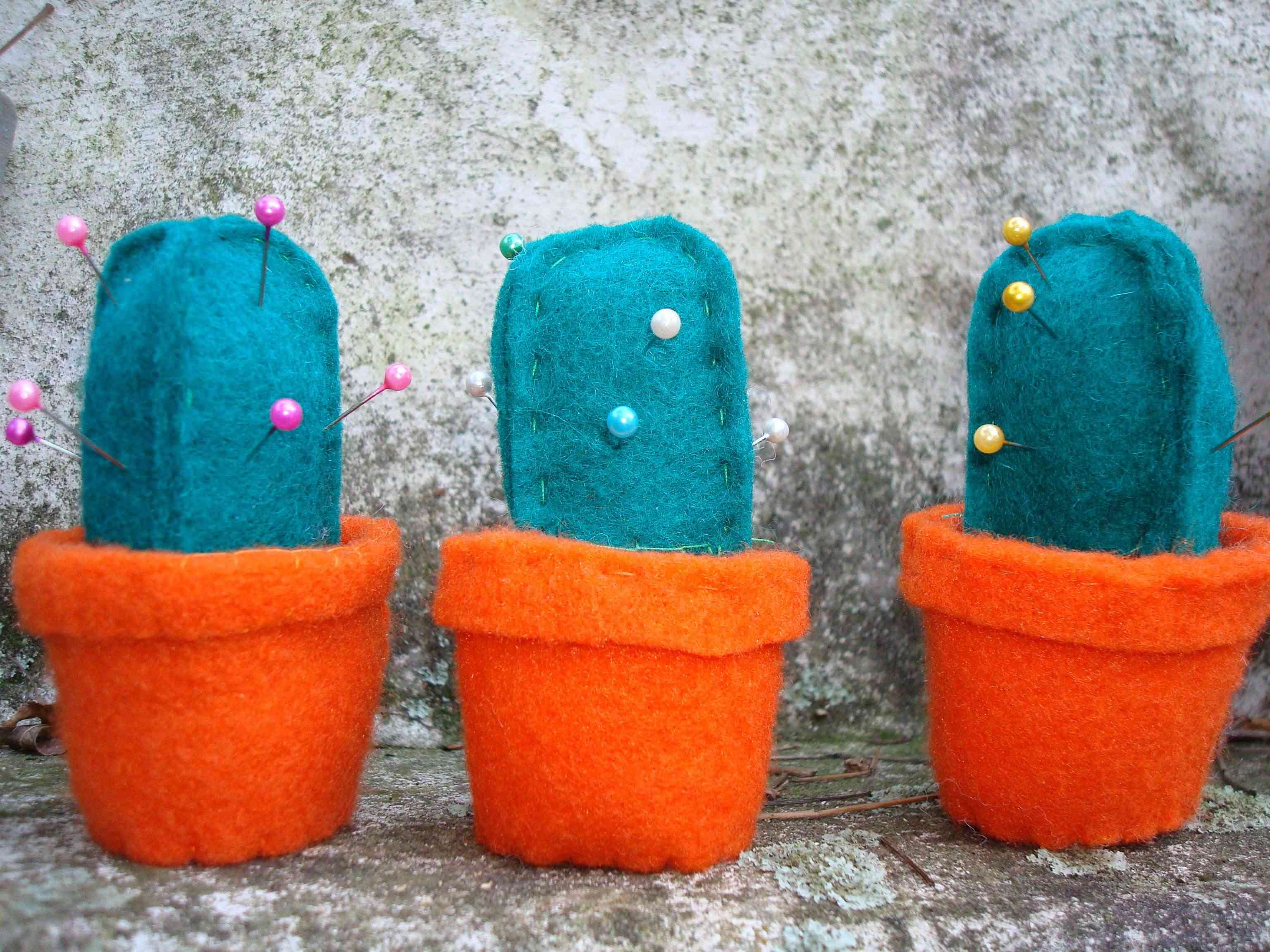 Idea para hacer un Cactus Alfiletero 3