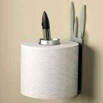 papel-higienico-soporte-boligrafo