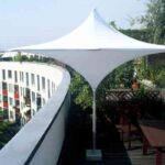 sombrilla-blanca-balcon