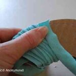 como-hacer-pompones-con-camisetas