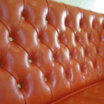 sofá de cuero