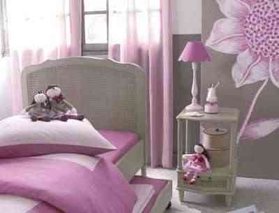 dormitorio_rosa_gris_chambre_d_enfant_amenagement_et_deco_reference 1