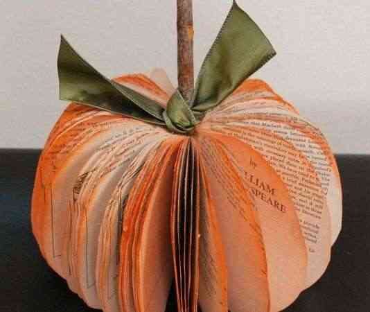 ¿Cómo hacer una calabaza de revistas para decorar? calabaza de revistas