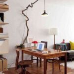 decoracion-con-rama-de-arbol-lampara
