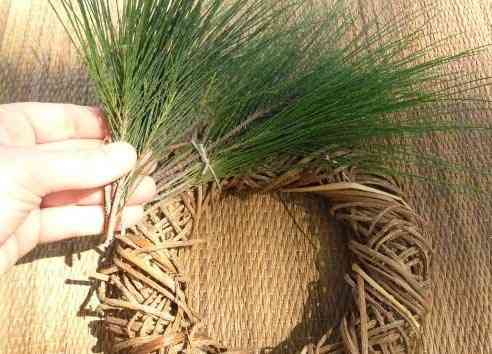 Linda Corona Navideña 2 Linda Corona Navideña 2