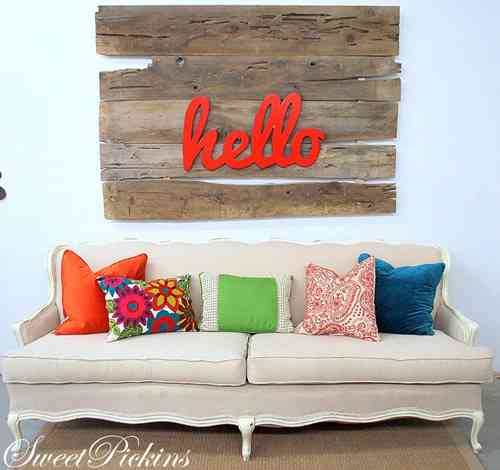 Un gran cuadro con un palet 1 palet