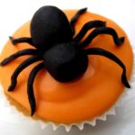 decoracion de tartas de halloween – araña y naranja