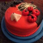 decoracion-de-tartas-de-halloween-rojo-y-negro-1