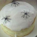 decoracion-de-tartas-de-halloween-tarta-blanca-y-aranas-1