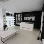 Diseño de una zapatería con líneas limpias y depuradas 10 Diseño de una zapatería con líneas limpias y depuradas 1