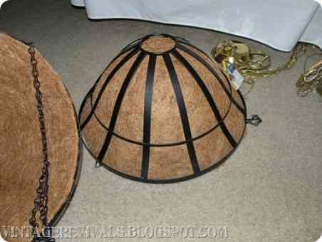 Habitación hecha de mobiliario reciclado 2 macetero