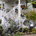 puerta de miedo para Halloween – invasion de esqueletos