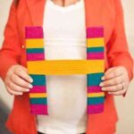 Letras de cartón con hilo