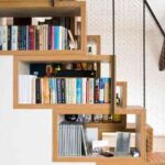 ahorrar-espacio-guardar-libros-escaleras-estanteria-1