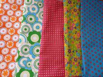 Ideas de decoración DIY: una flor de tela para tu pared 1 telas