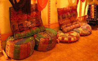 Ideas de decoración india para tu hogar 3 cojines6298web