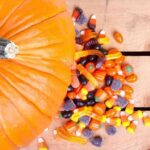 chuches-de-halloween-golosinas-gusanos-y-calabaza-1
