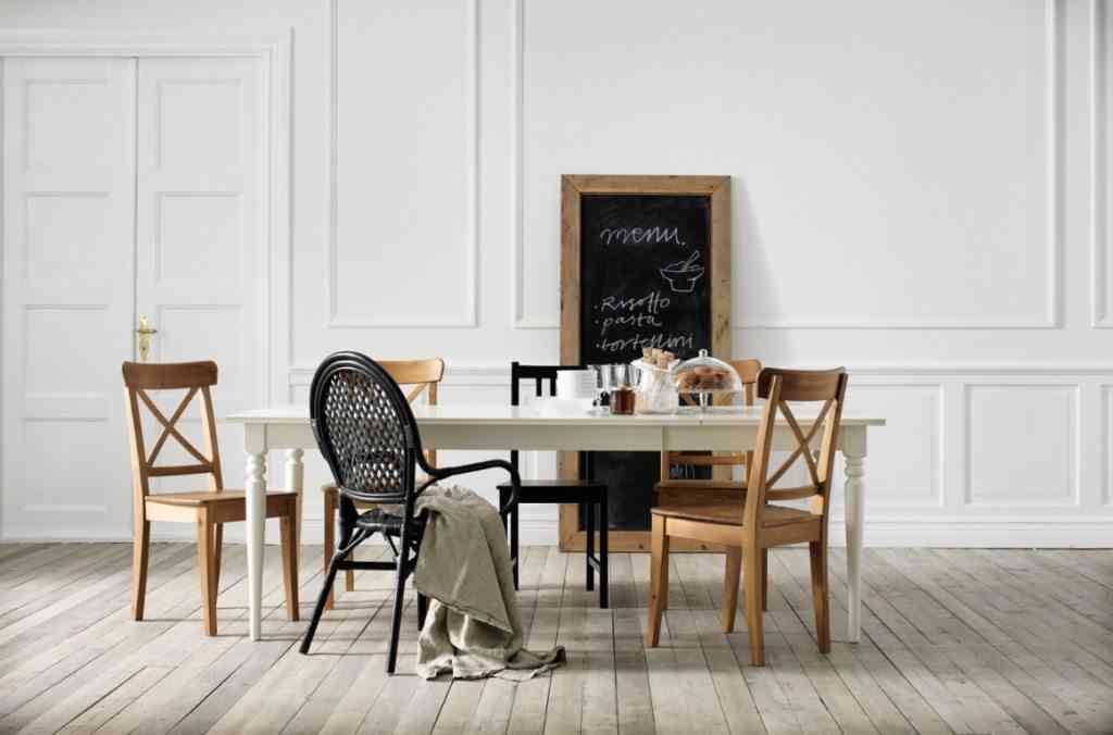 A la búsqueda de sillas en ikea ¿con cuál te quedas?