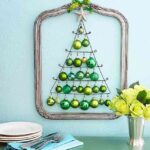 diy-arbol-de-navidad-con-bolas