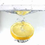 productos-de-limpieza-ecologicos-limon-para-azulejos