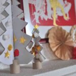 adornos de navidad DIY sobre la chimenea