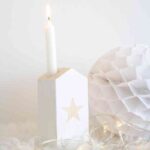 casita-de-madera-portavela-estrella-blanca