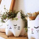 reciclar botellas de plástico para hacer un maceteros decorativos
