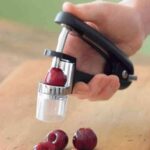 extractor-de-huesos-de-cereza