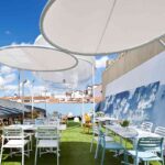 restaurante-the-azotea-sillas-y-mesas-1