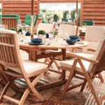 terraza-sillas-de-madera-para-decorar