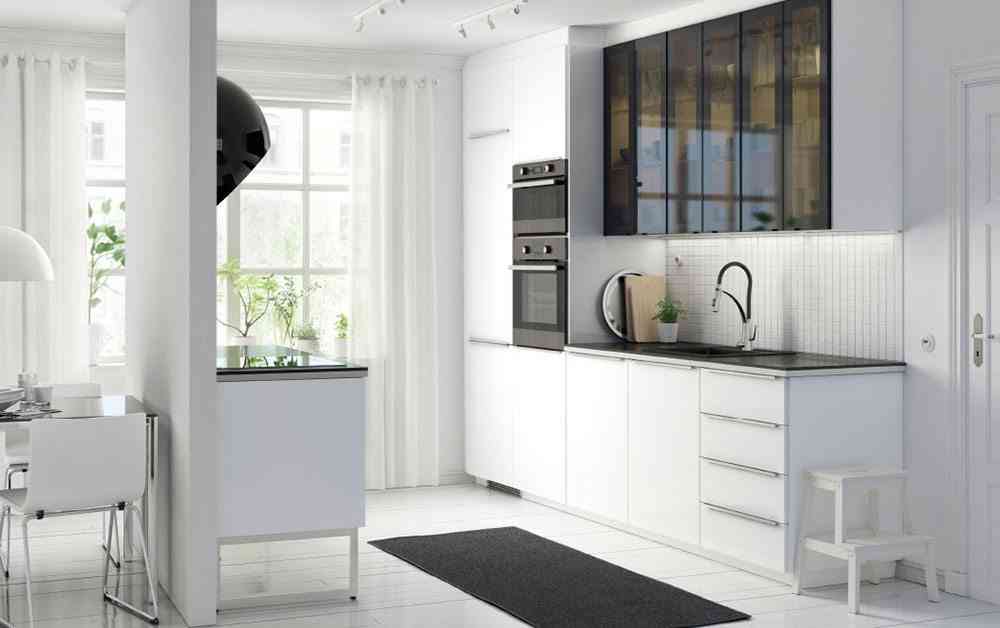 Claves para elegir cortinas de cocina modernas