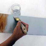 3 perchero pintando tabla