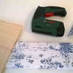 5-grapar-papel-al-tablero-1