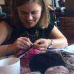 motivos-por-los-que-deberias-empezar-a-tejer-cuanto-antes-angela-rodrigo-tejiendo-162×360-1