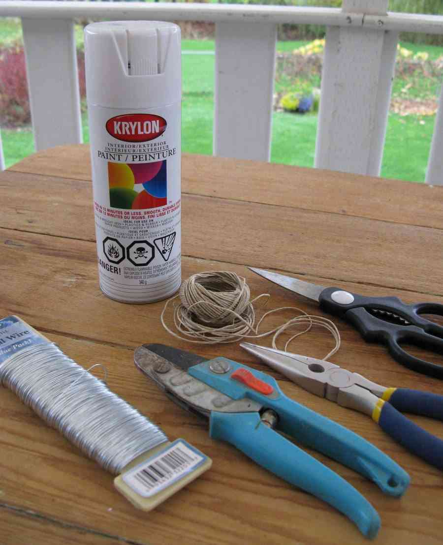 DIY: una lámpara de araña decorada con ramas 4 lámpara de araña materiales