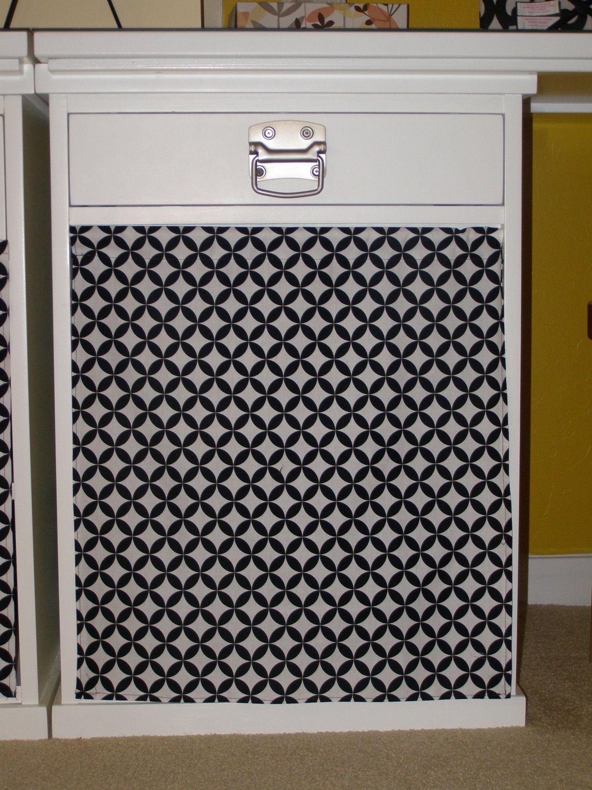 armario decorado con tela