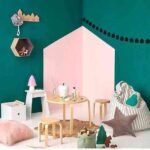 Zona de juegos delimitada con pintura