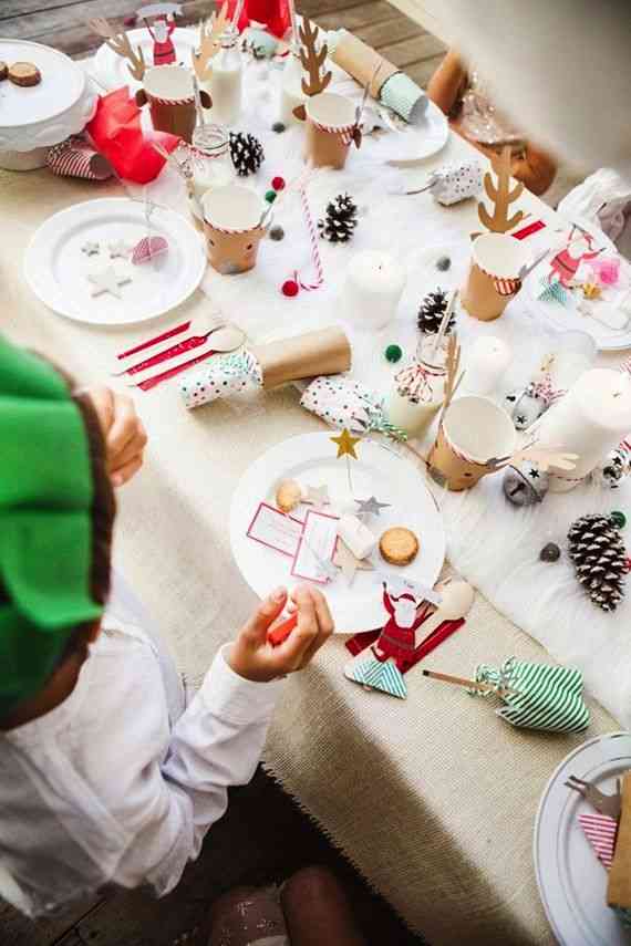 Decorar la mesa infantil en Navidad planta