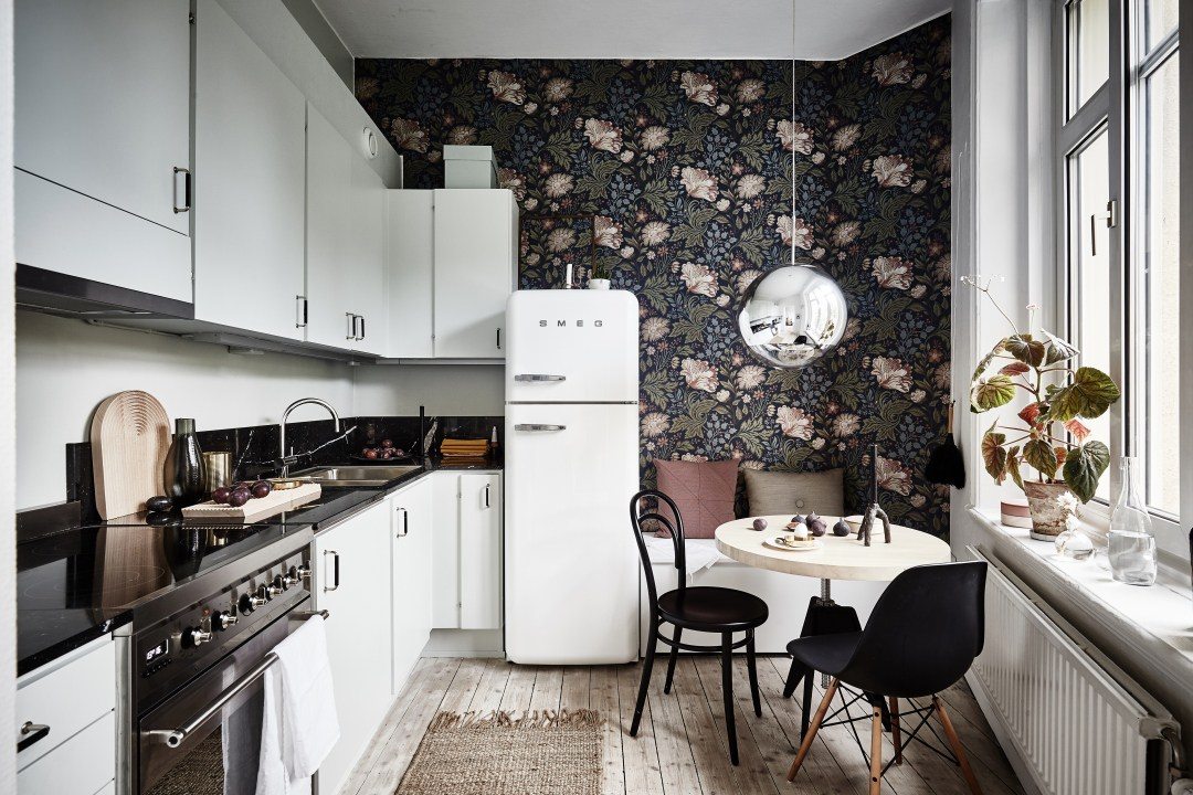 Ejemplos de cocinas pequeñas para inspirar tu decoración Reciclados inspiraciones mueble cocina de