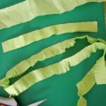 tutoriales-de-navidad-pinata-cortar-flecos-1