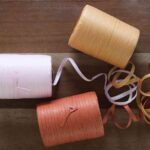 adornar-la-casa-con-pompones-rafia-1