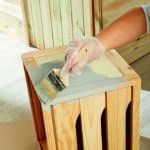 zona-de-juegos-paso-2-pintar-cajonera-1